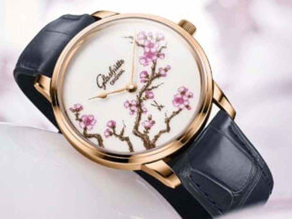 Glashütte Original и Meissen: «Senator Cherry Blossom» с фарфоровым циферблатом