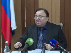 Ингушетия: глава Калиматов взял под контроль аварийные дома, школу и дорогу